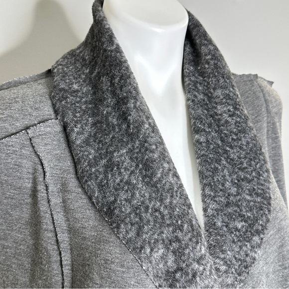 Altar'd State gray open vest medium - Picture 4 of 7